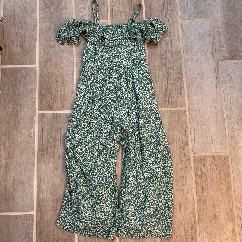 Abercrombie Kids Green and White Jumpsuit